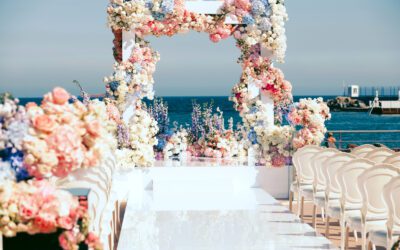 Aisle-First Design: Grounded Arches and “Growing” Meadows That Transform the Ceremony